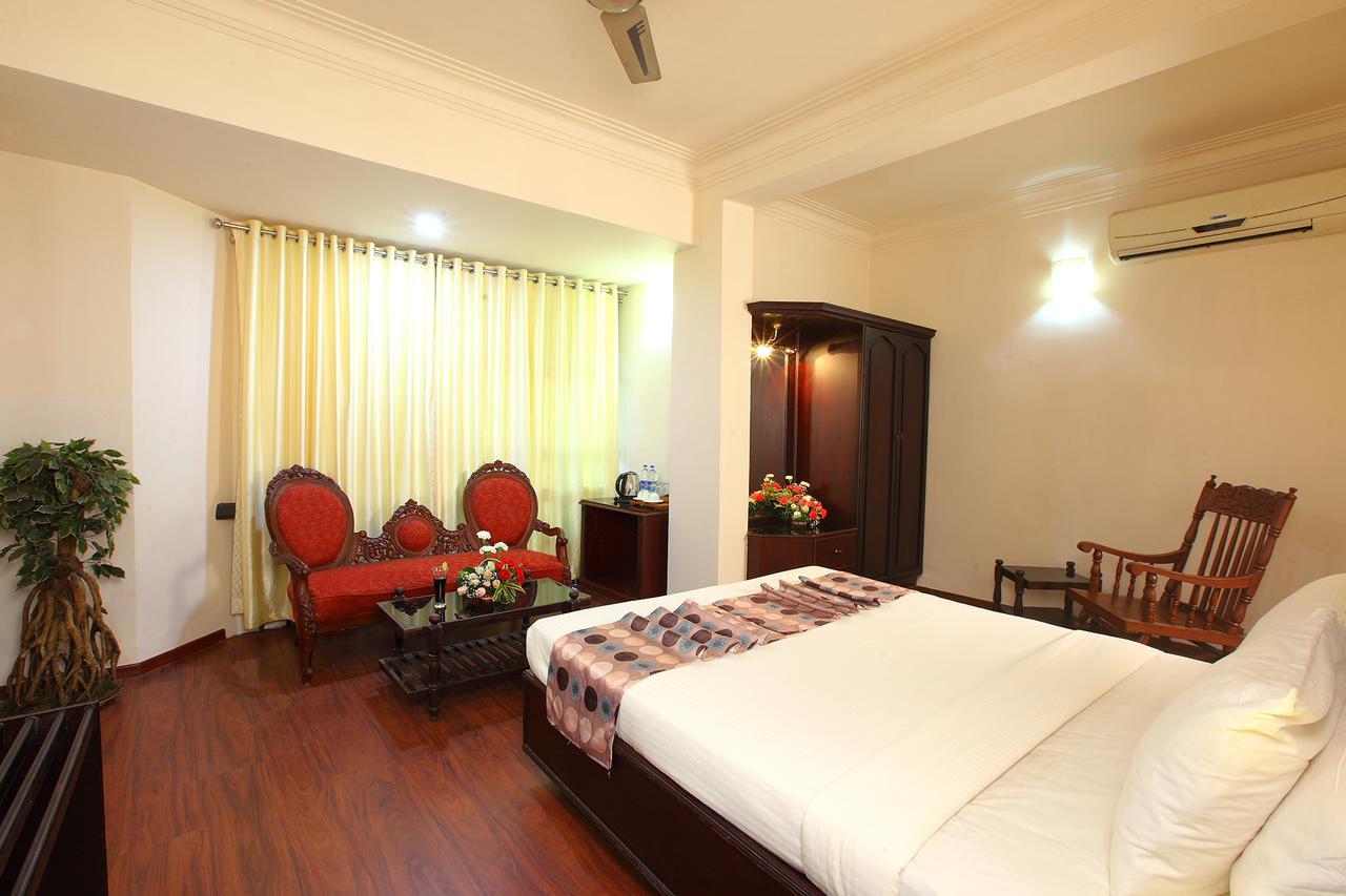 Trichur Towers Thrissur Exteriér fotografie