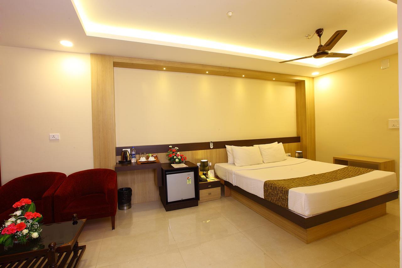 Trichur Towers Thrissur Exteriér fotografie