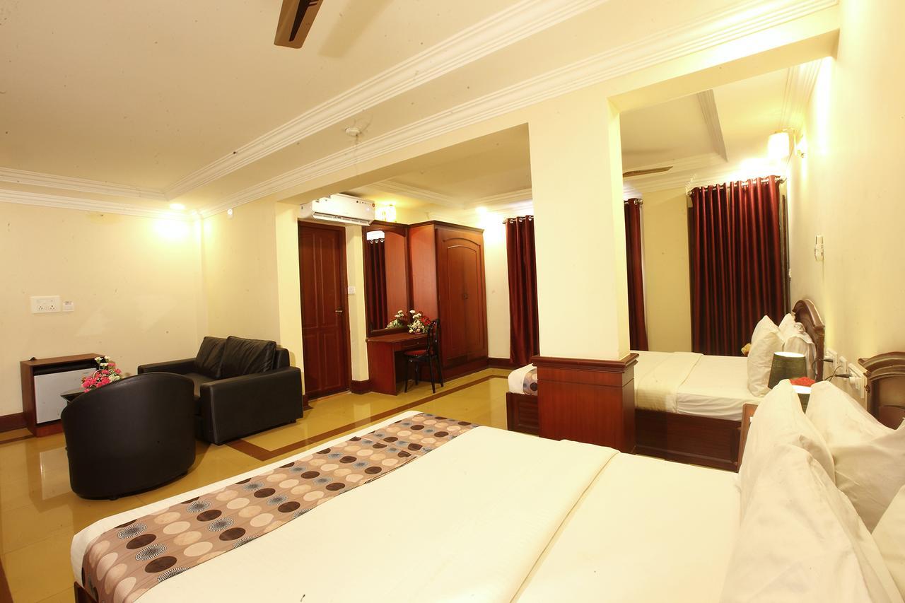 Trichur Towers Thrissur Exteriér fotografie