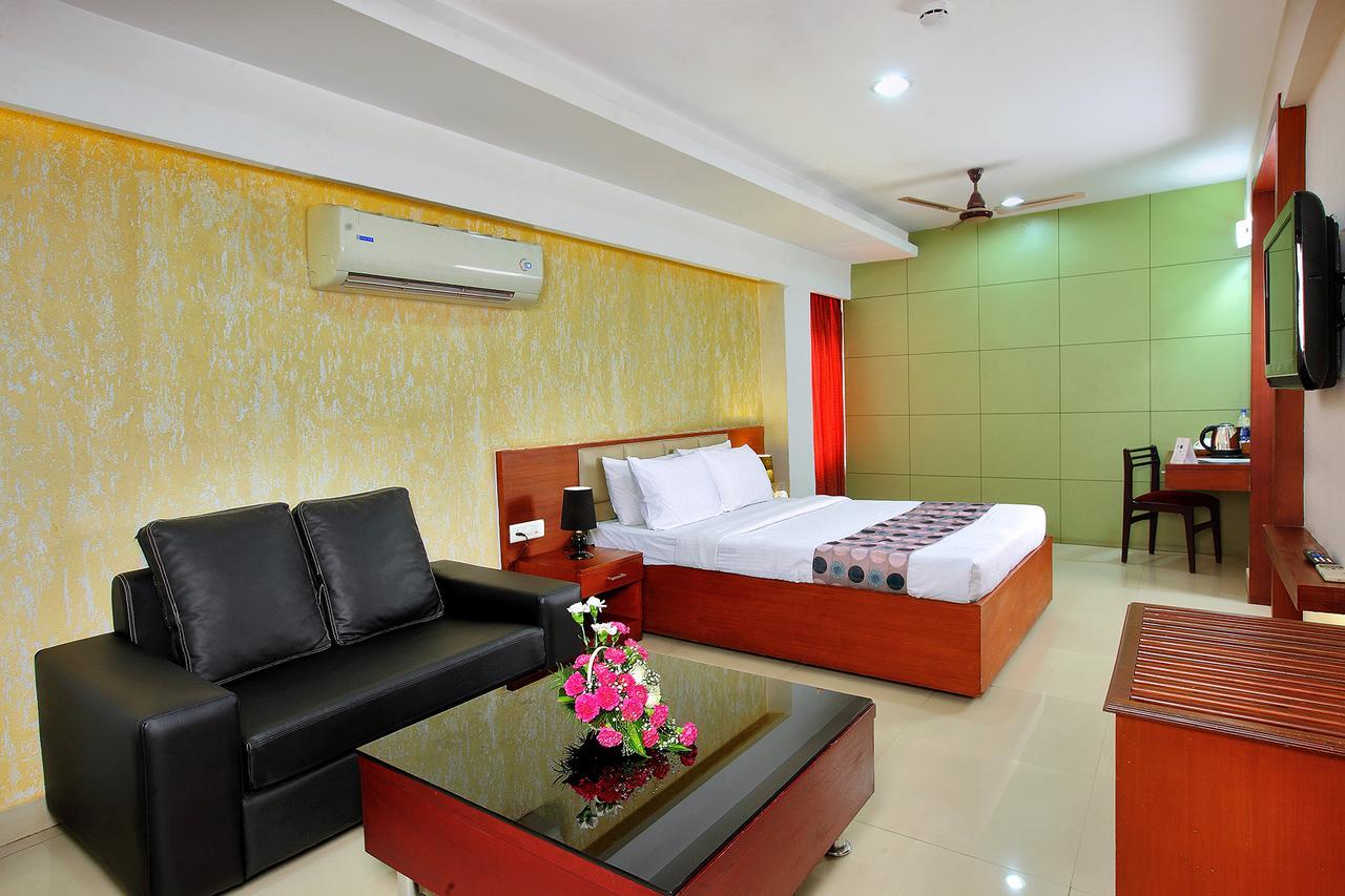 Trichur Towers Thrissur Exteriér fotografie