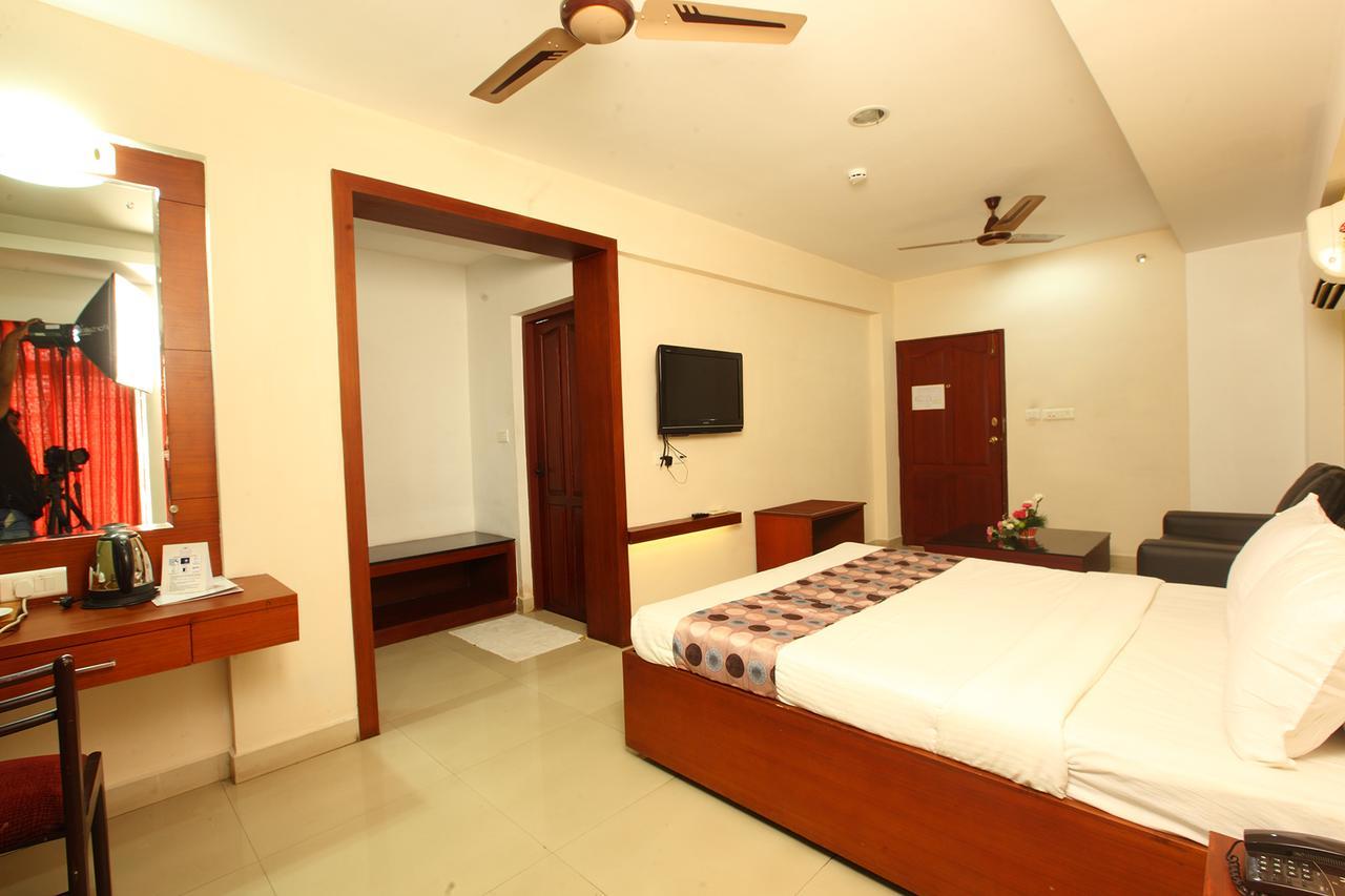 Trichur Towers Thrissur Exteriér fotografie